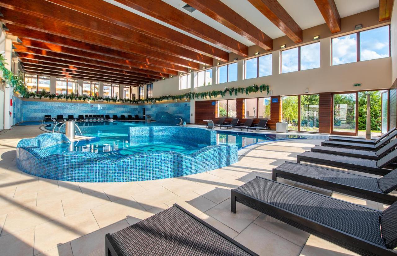 Wellness Hotel Diplomat Rajecké Teplice エクステリア 写真