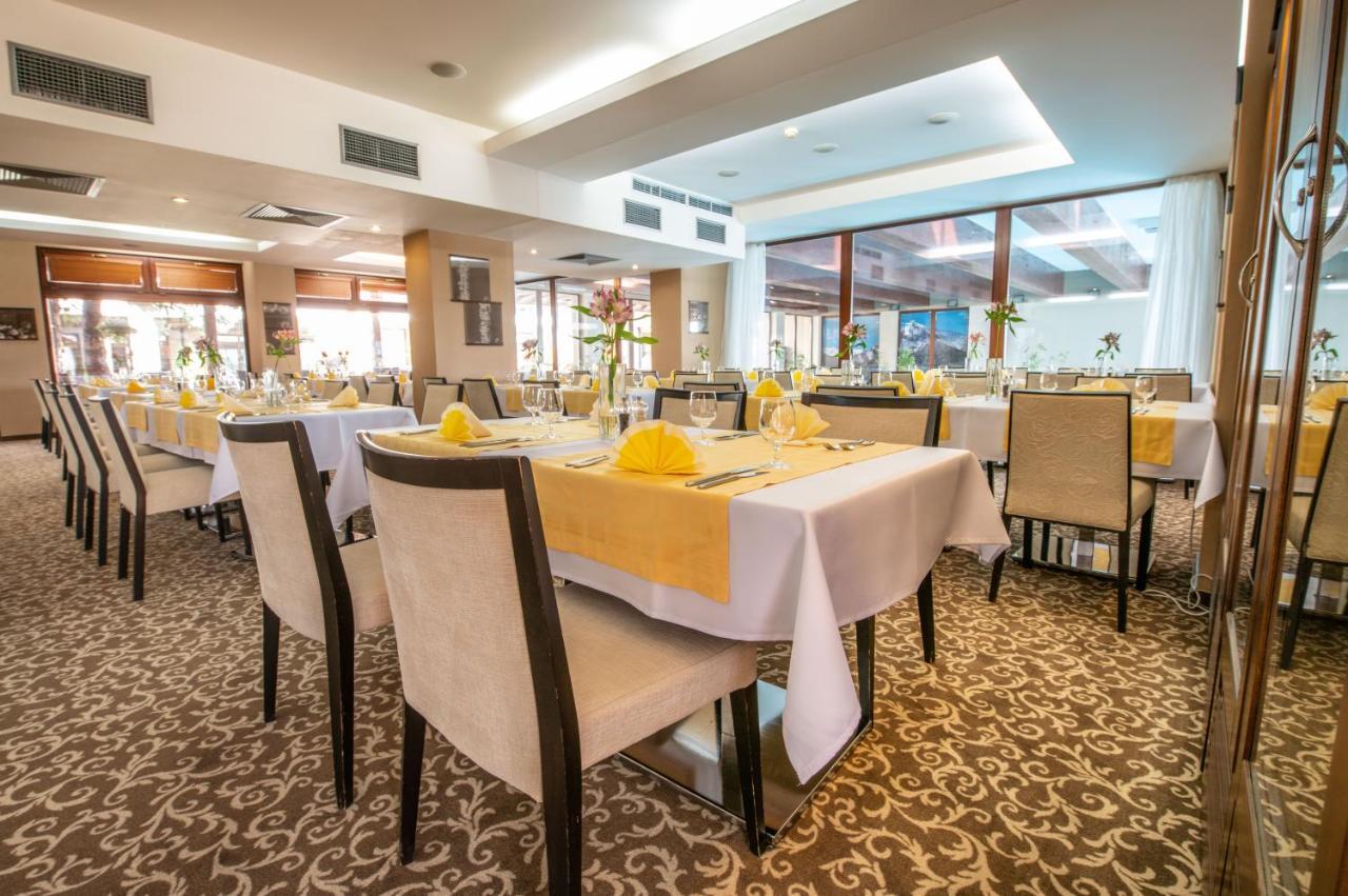 Wellness Hotel Diplomat Rajecké Teplice エクステリア 写真